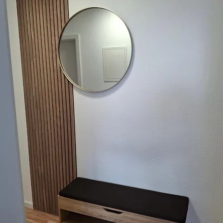 아파트 Schoene Mit Balkon 슈톡카흐