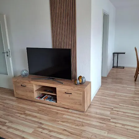 Schoene Mit Balkon